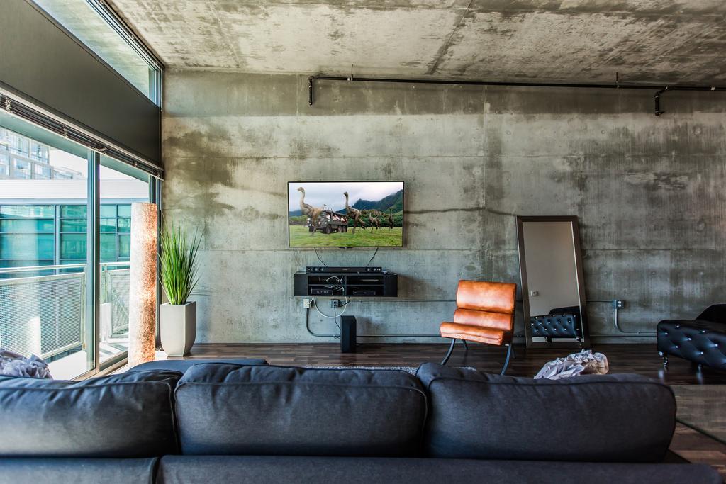 Met Lofts Suites Downtown La Лос-Анджелес Екстер'єр фото